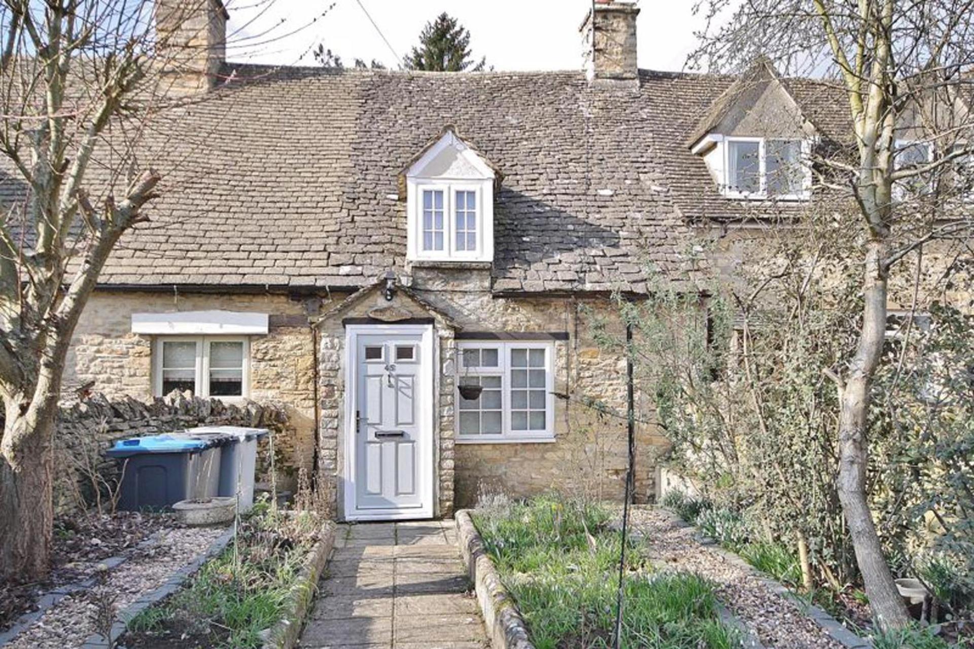 Remarkable 1-bed Cotswolds In Finstock Holiday home Chipping Norton