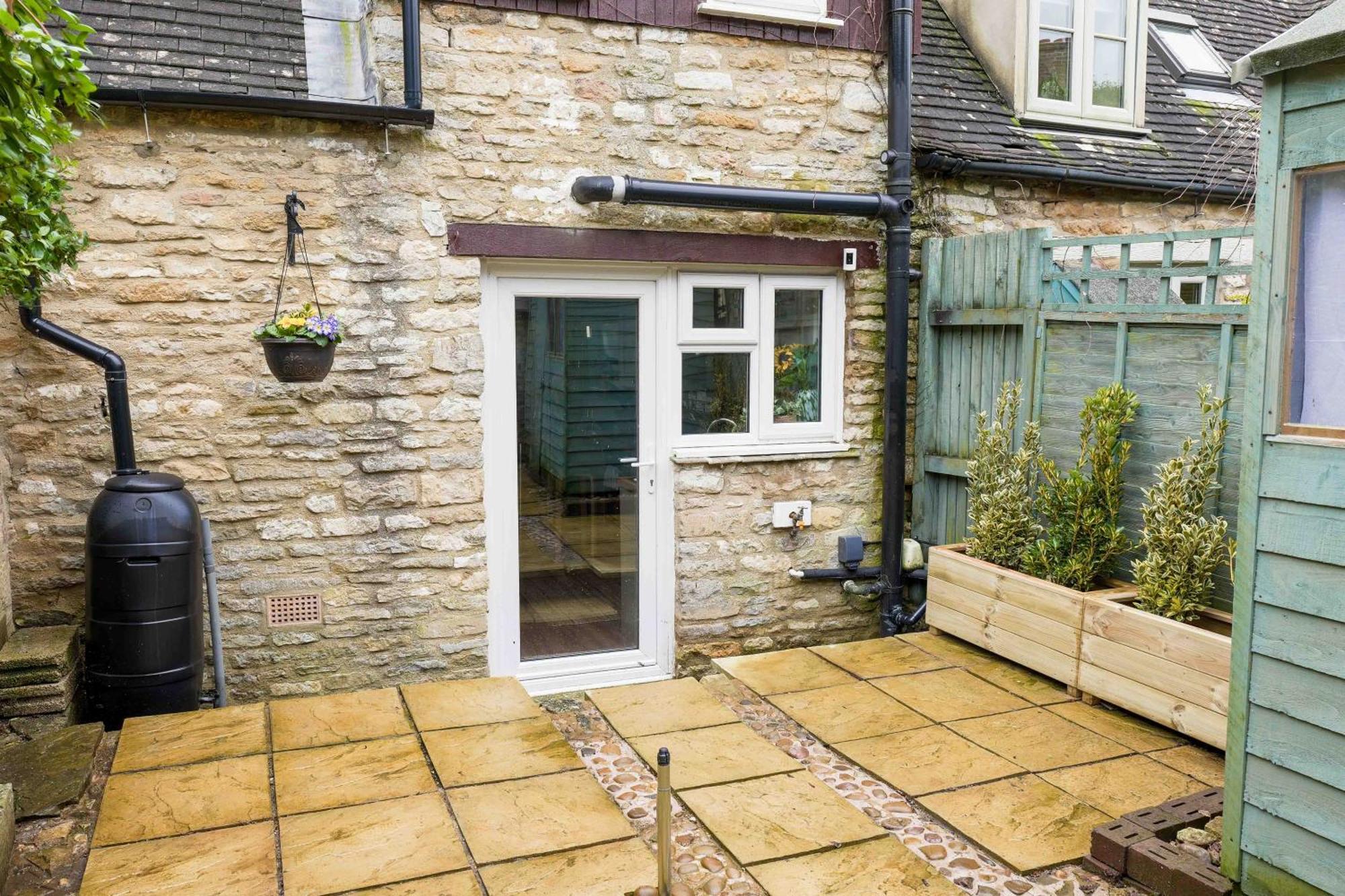 Remarkable 1-bed Cotswolds In Finstock